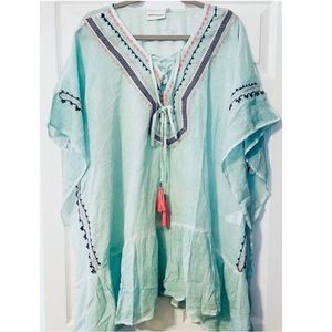 NWT Shiraleah Swimsuit Coverup in Aqua. Fits Sizes Large to XX-Large best.